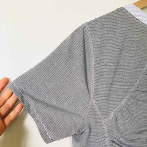 2/$12! Lululemon RARE Runner Up Tee Rushced Back - Picture 8 of 16